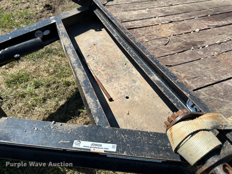 image for item JD9028 2017 Towmaster T-12D  equipment trailer