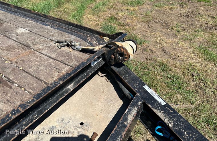 image for item JD9028 2017 Towmaster T-12D  equipment trailer