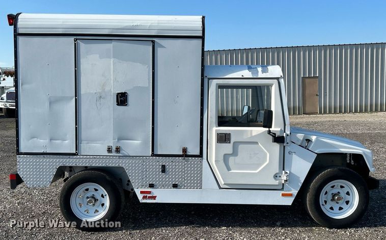 image for item JW9321 2009 E-Ride Industries  utility vehicle