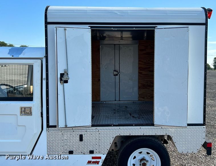 image for item JW9321 2009 E-Ride Industries  utility vehicle