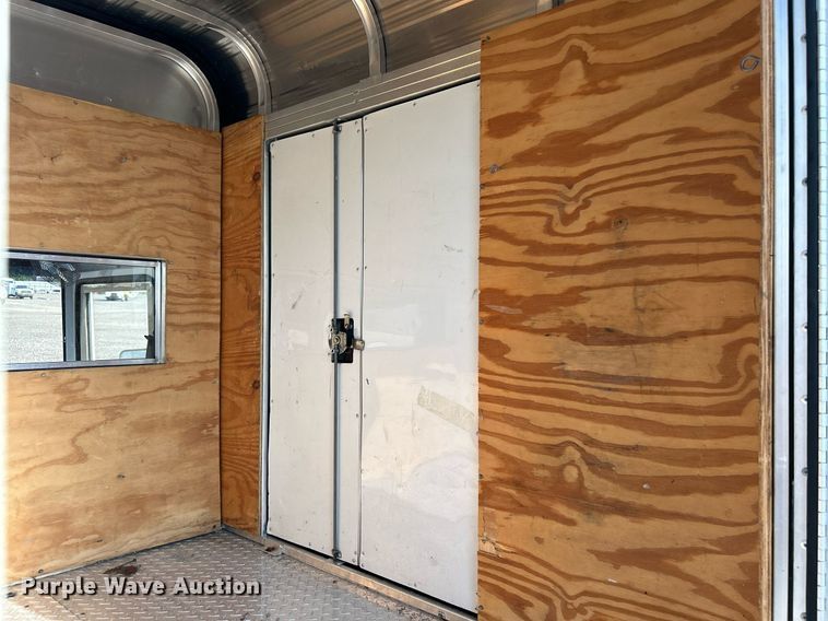 image for item JW9321 2009 E-Ride Industries  utility vehicle