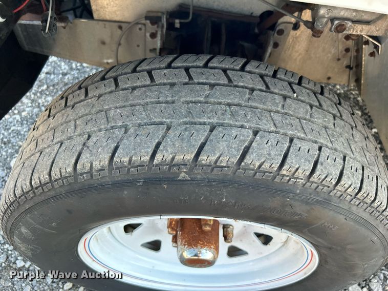 image for item JW9321 2009 E-Ride Industries  utility vehicle