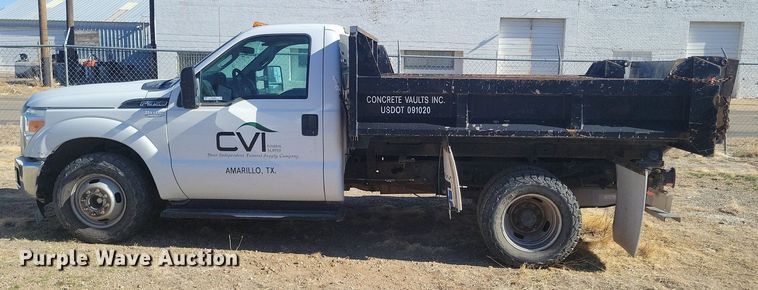 image for item KD9265 2014 Ford  F350 Super Duty  dump bed pickup truck