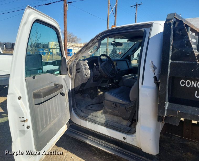 image for item KD9265 2014 Ford  F350 Super Duty  dump bed pickup truck