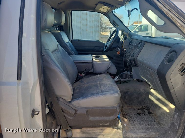 image for item KD9265 2014 Ford  F350 Super Duty  dump bed pickup truck