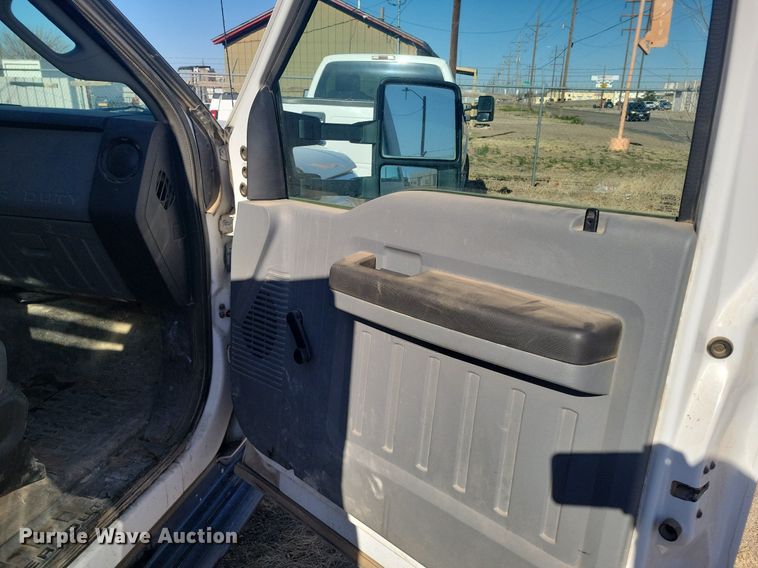 image for item KD9265 2014 Ford  F350 Super Duty  dump bed pickup truck