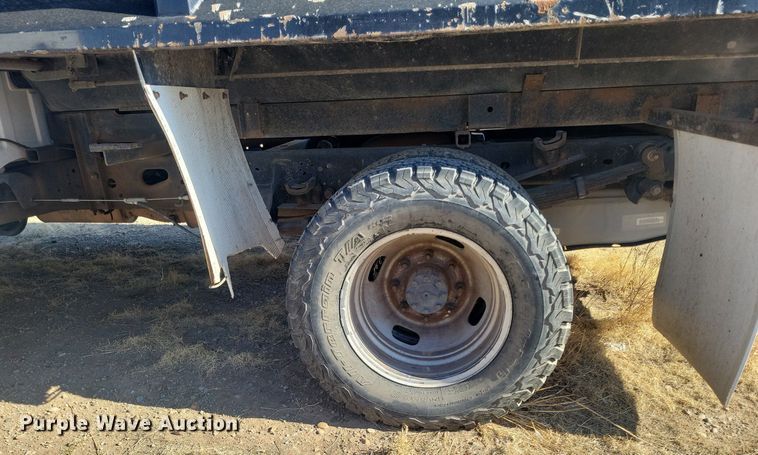 image for item KD9265 2014 Ford  F350 Super Duty  dump bed pickup truck