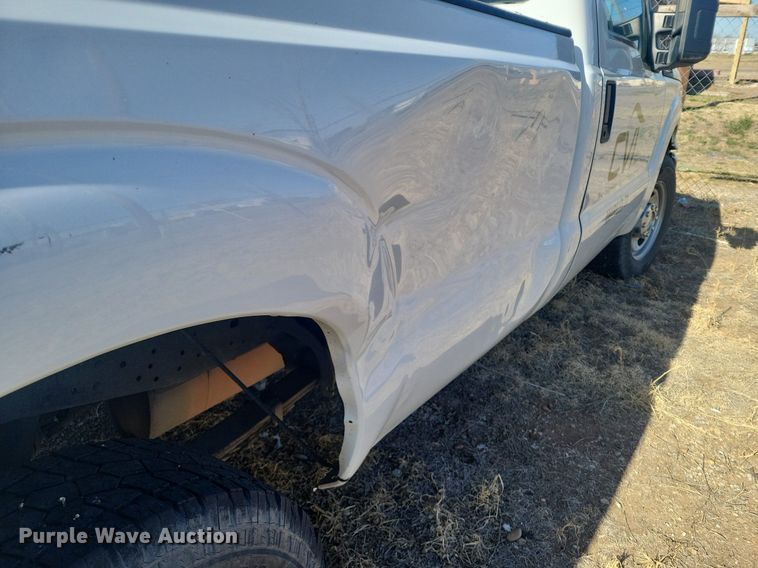 image for item KD9266 2014 Ford F250  Super Duty  pickup truck