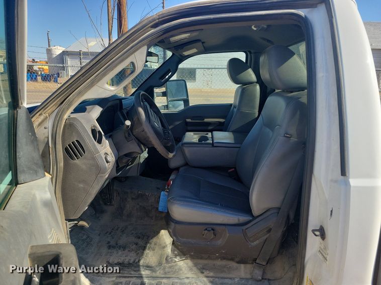 image for item KD9266 2014 Ford F250  Super Duty  pickup truck