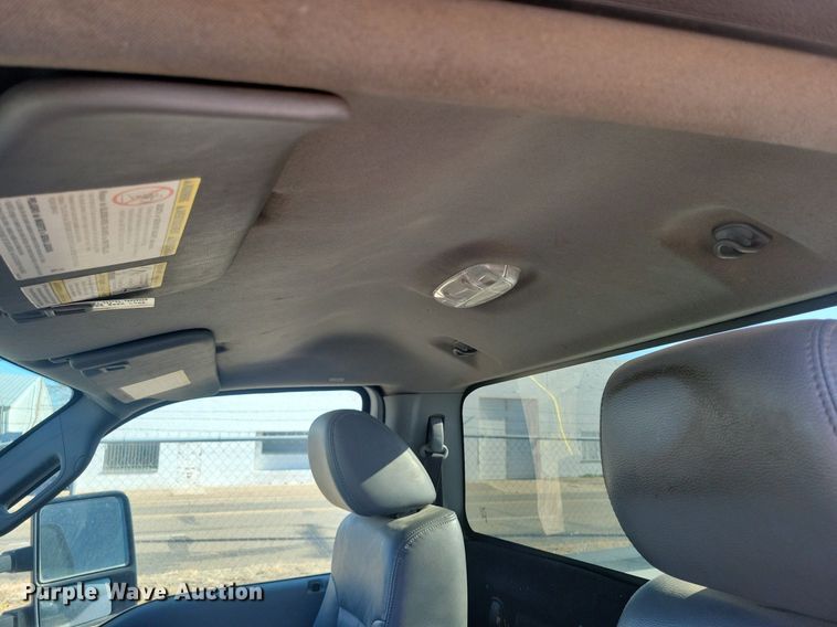 image for item KD9266 2014 Ford F250  Super Duty  pickup truck