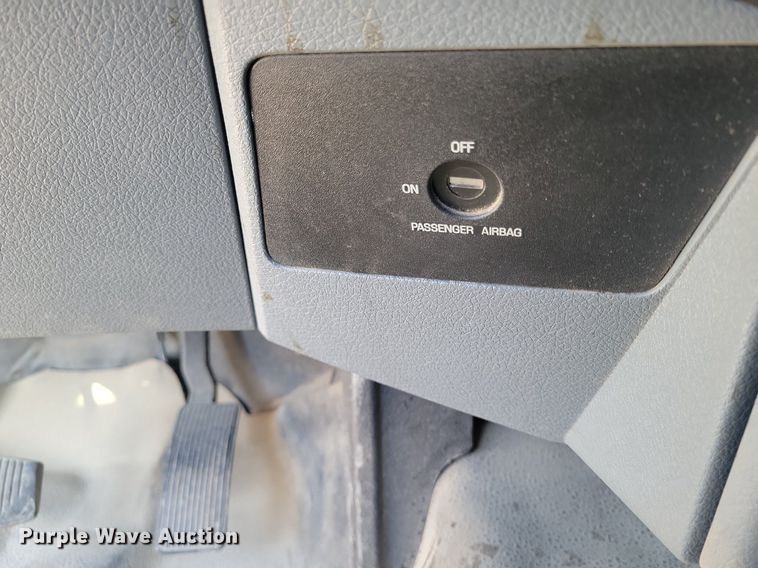 image for item KD9266 2014 Ford F250  Super Duty  pickup truck