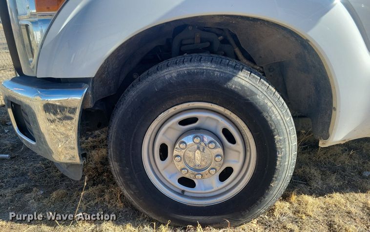 image for item KD9266 2014 Ford F250  Super Duty  pickup truck