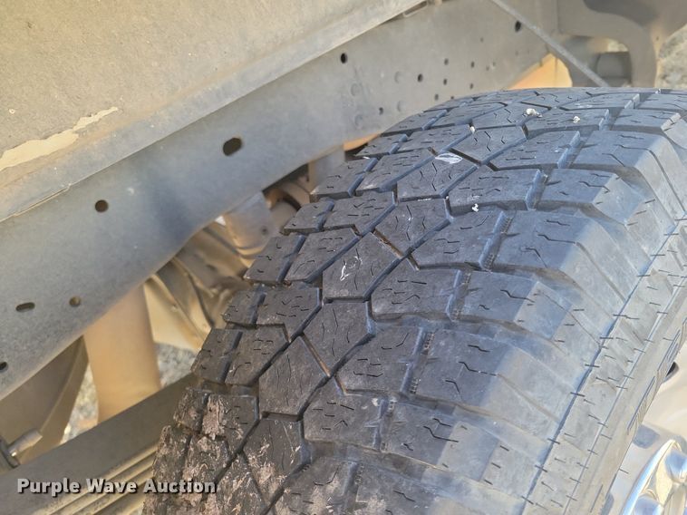 image for item KD9266 2014 Ford F250  Super Duty  pickup truck