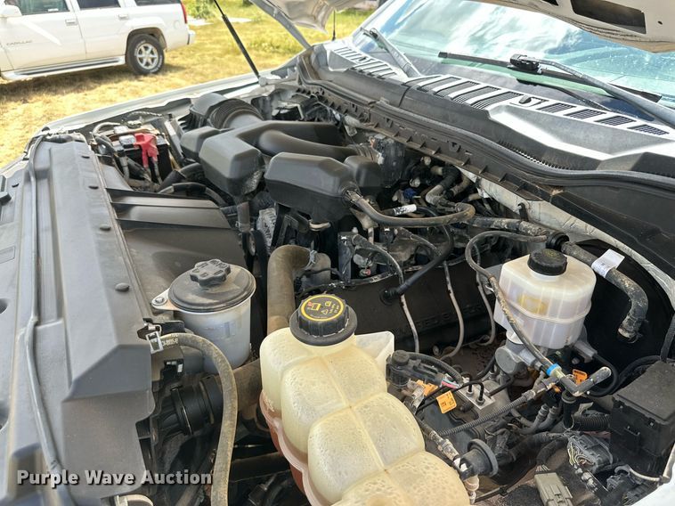 image for item KM9832 2019 Ford F250 Super Duty  SuperCab pickup truck