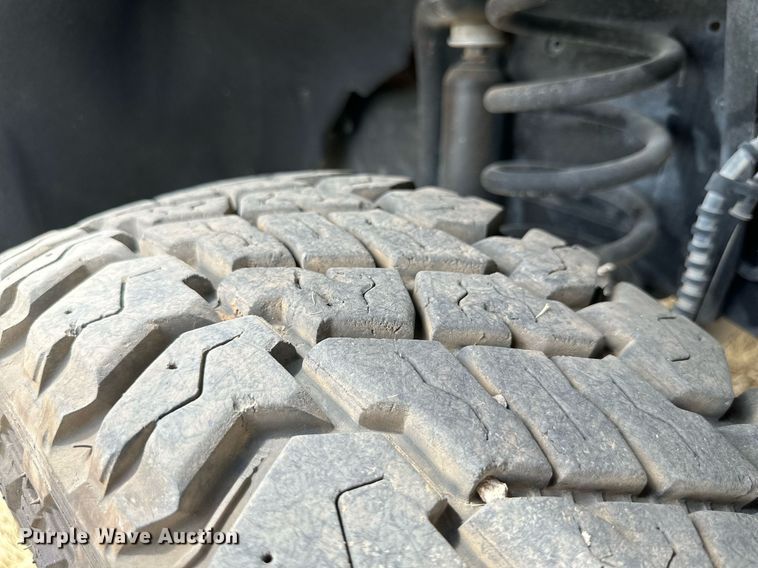 image for item KM9832 2019 Ford F250 Super Duty  SuperCab pickup truck