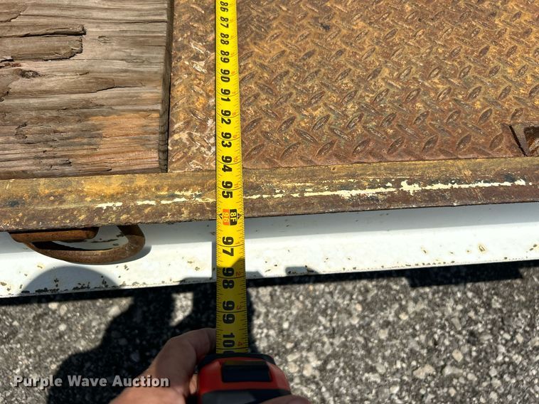 image for item KW9124 1998 Fleming Trailers Inc TD824-10  equipment trailer