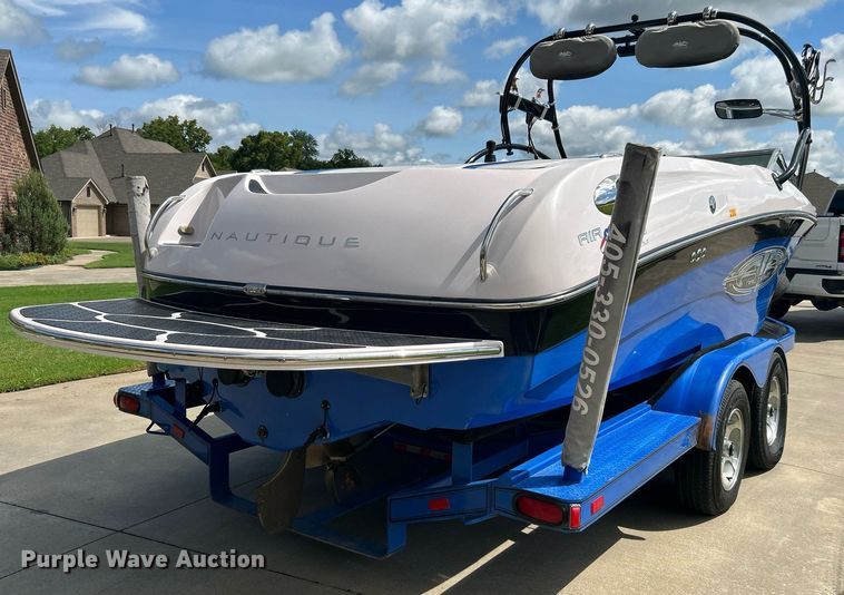image for item KW9136 2005 Nautique Air 226  boat