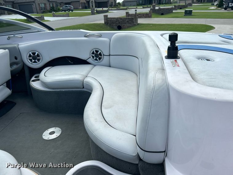 image for item KW9136 2005 Nautique Air 226  boat