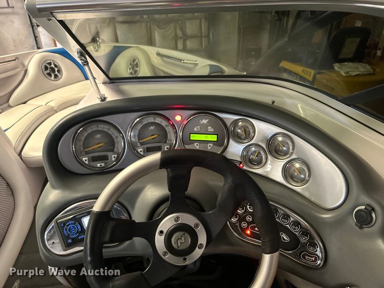 image for item KW9136 2005 Nautique Air 226  boat