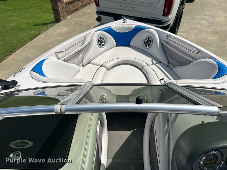 image for item KW9136 2005 Nautique Air 226  boat