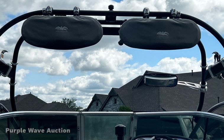 image for item KW9136 2005 Nautique Air 226  boat