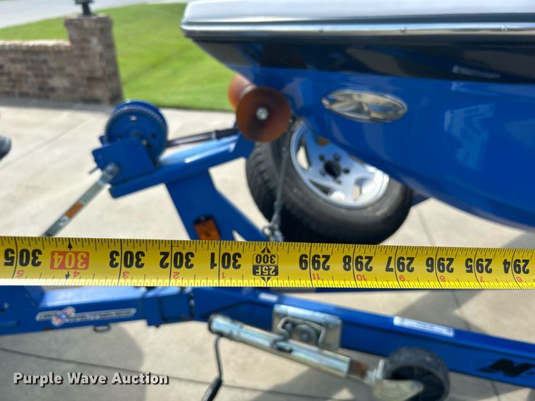 image for item KW9136 2005 Nautique Air 226  boat