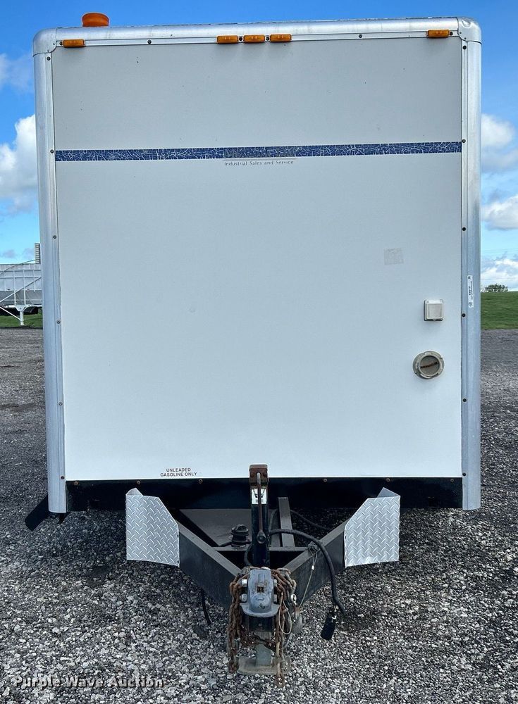 image for item KW9137 2001 Rollingstar Mfg. Inc.  fiber optic trailer