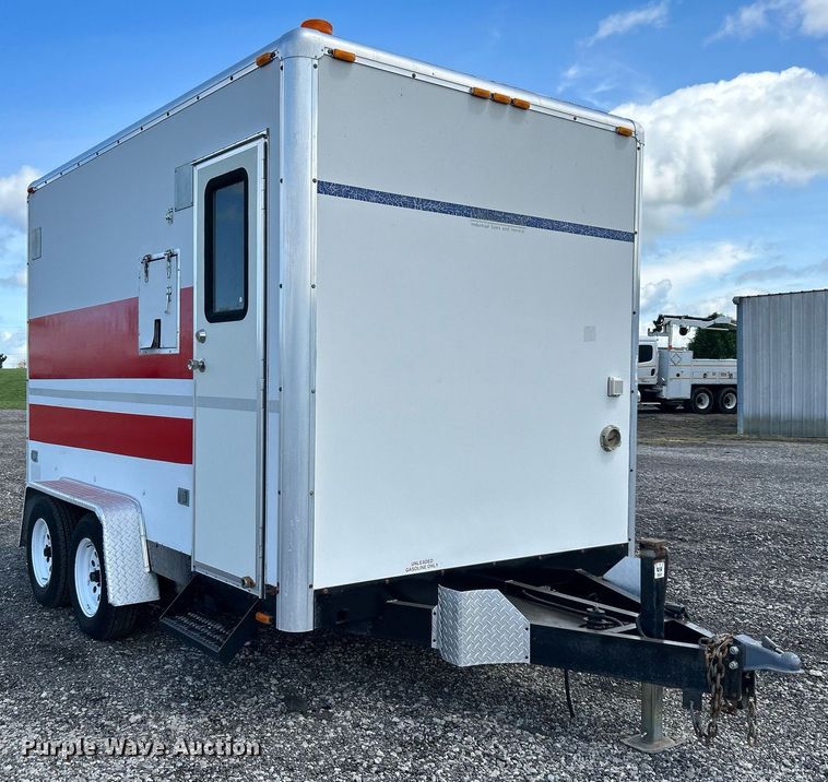 image for item KW9137 2001 Rollingstar Mfg. Inc.  fiber optic trailer