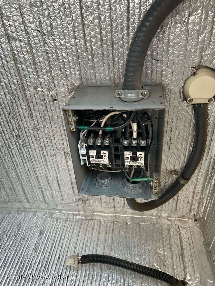 image for item KW9137 2001 Rollingstar Mfg. Inc.  fiber optic trailer