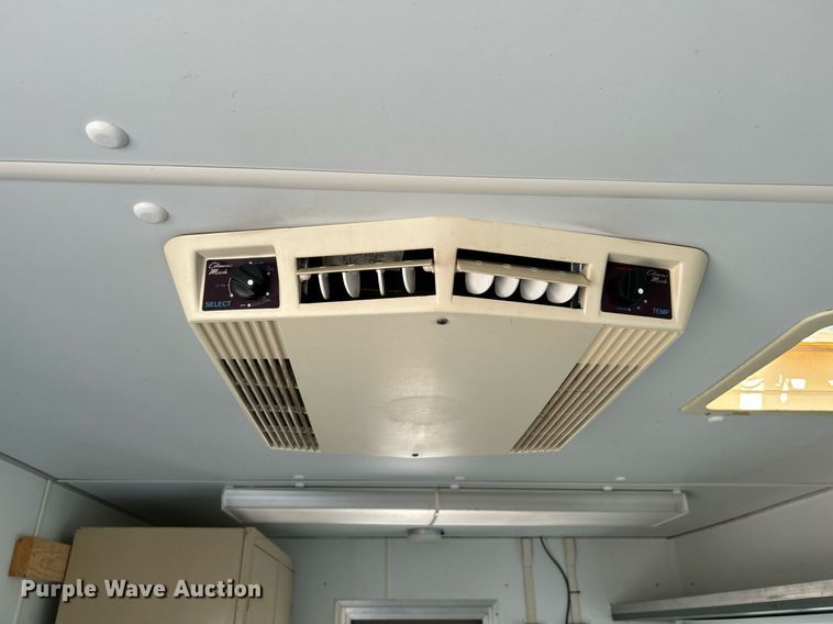 image for item KW9137 2001 Rollingstar Mfg. Inc.  fiber optic trailer