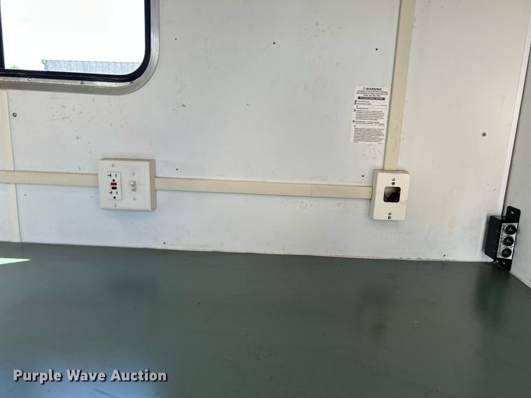 image for item KW9137 2001 Rollingstar Mfg. Inc.  fiber optic trailer