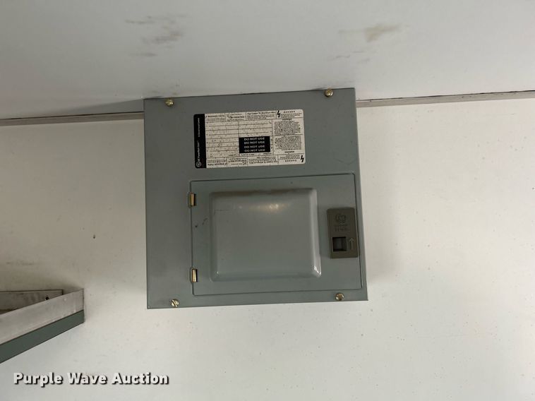 image for item KW9137 2001 Rollingstar Mfg. Inc.  fiber optic trailer