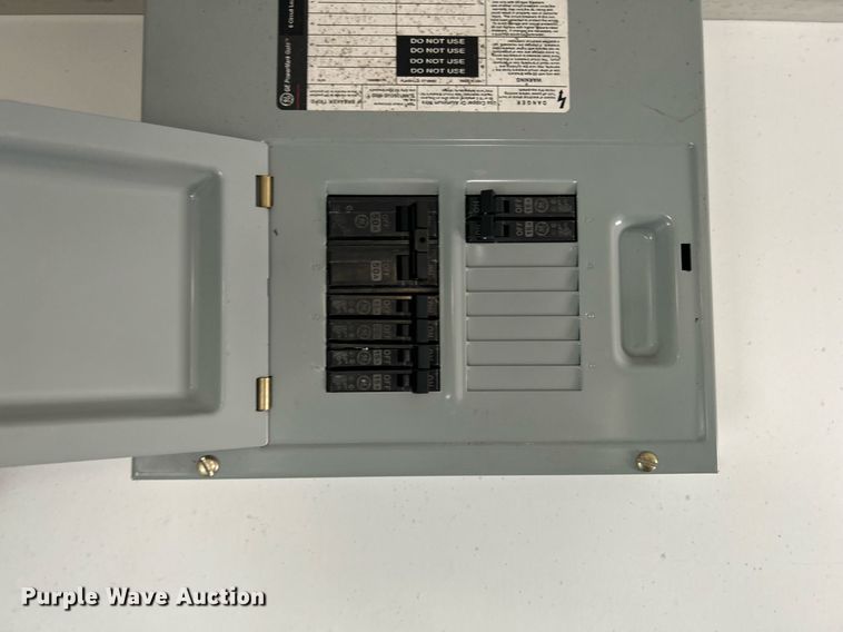 image for item KW9137 2001 Rollingstar Mfg. Inc.  fiber optic trailer