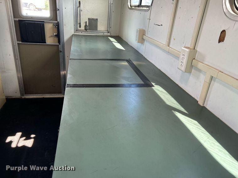 image for item KW9137 2001 Rollingstar Mfg. Inc.  fiber optic trailer