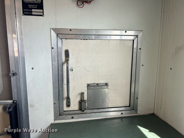 image for item KW9137 2001 Rollingstar Mfg. Inc.  fiber optic trailer