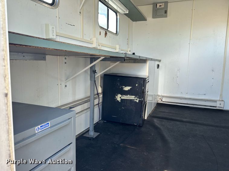 image for item KW9137 2001 Rollingstar Mfg. Inc.  fiber optic trailer