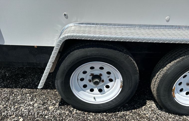 image for item KW9137 2001 Rollingstar Mfg. Inc.  fiber optic trailer