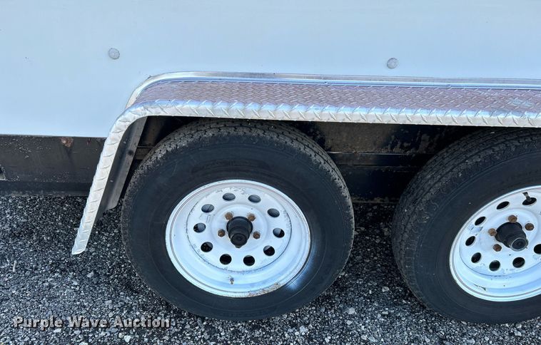 image for item KW9137 2001 Rollingstar Mfg. Inc.  fiber optic trailer