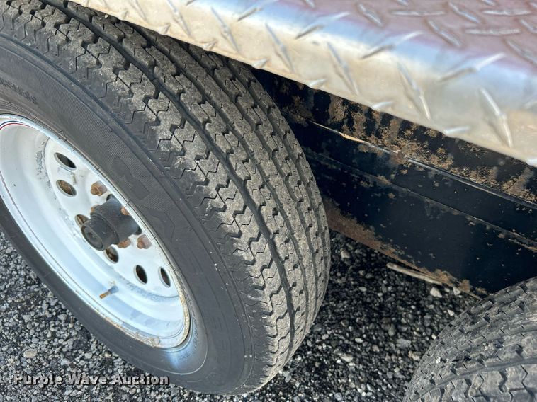 image for item KW9137 2001 Rollingstar Mfg. Inc.  fiber optic trailer