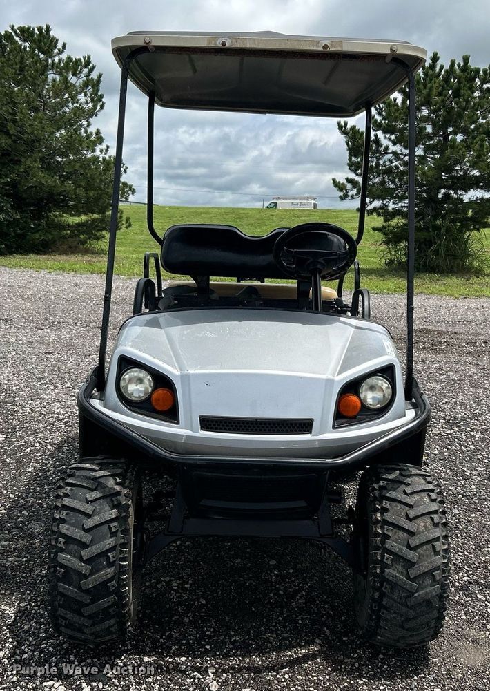image for item KW9141 EZGO Express 54  golf cart