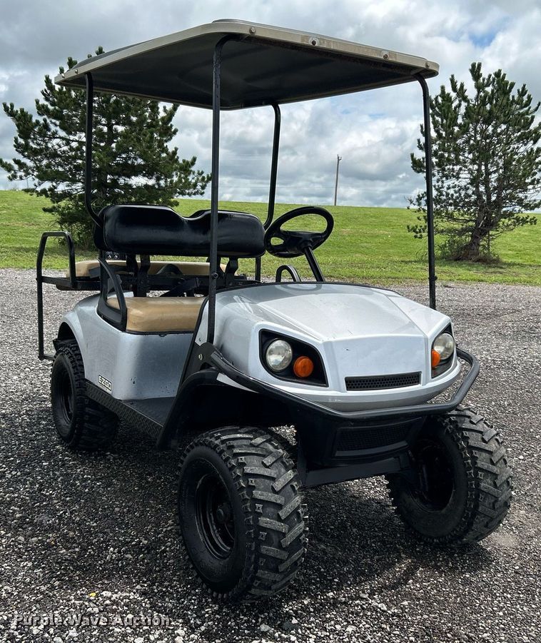 image for item KW9141 EZGO Express 54  golf cart