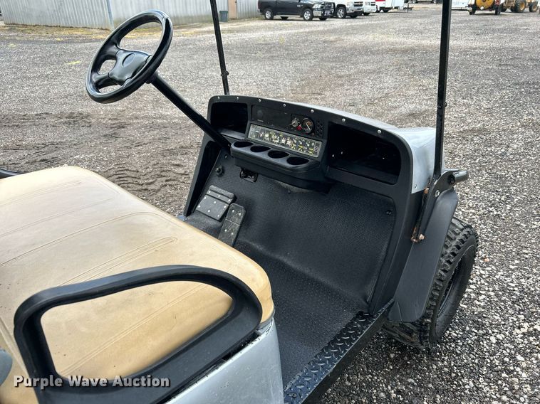 image for item KW9141 EZGO Express 54  golf cart