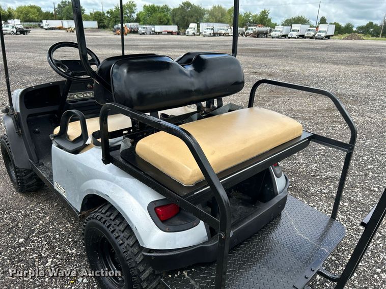 image for item KW9141 EZGO Express 54  golf cart