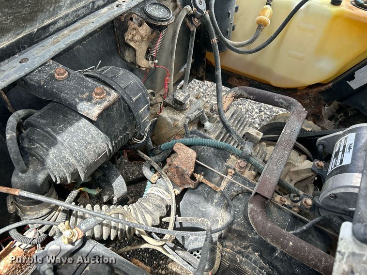 image for item KW9141 EZGO Express 54  golf cart