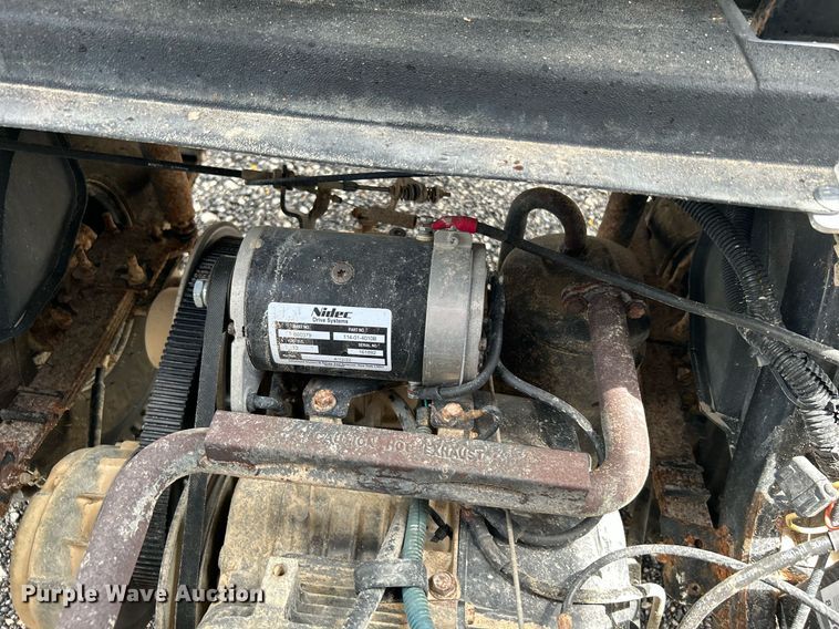 image for item KW9141 EZGO Express 54  golf cart