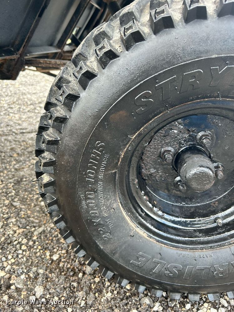 image for item KW9141 EZGO Express 54  golf cart