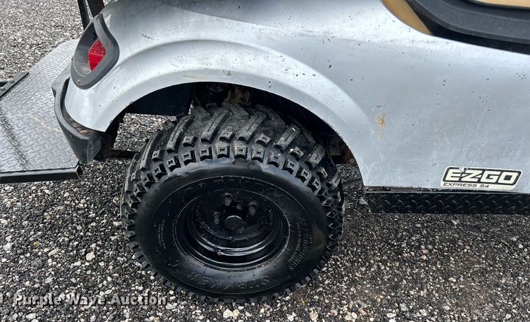 image for item KW9141 EZGO Express 54  golf cart