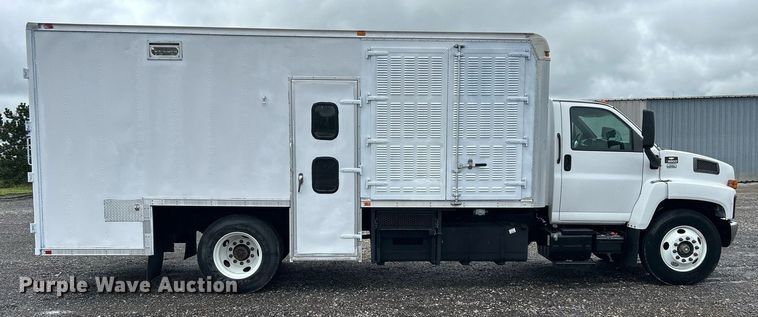 image for item KW9145 2008 Chevrolet C6500  fiber optic splicing truck