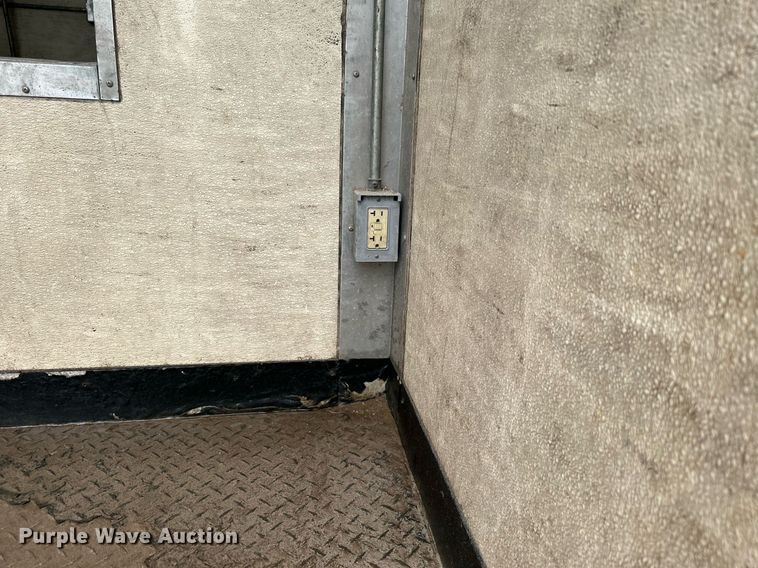 image for item KW9145 2008 Chevrolet C6500  fiber optic splicing truck