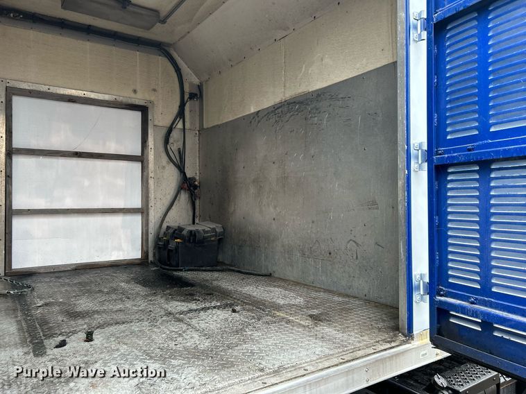 image for item KW9145 2008 Chevrolet C6500  fiber optic splicing truck